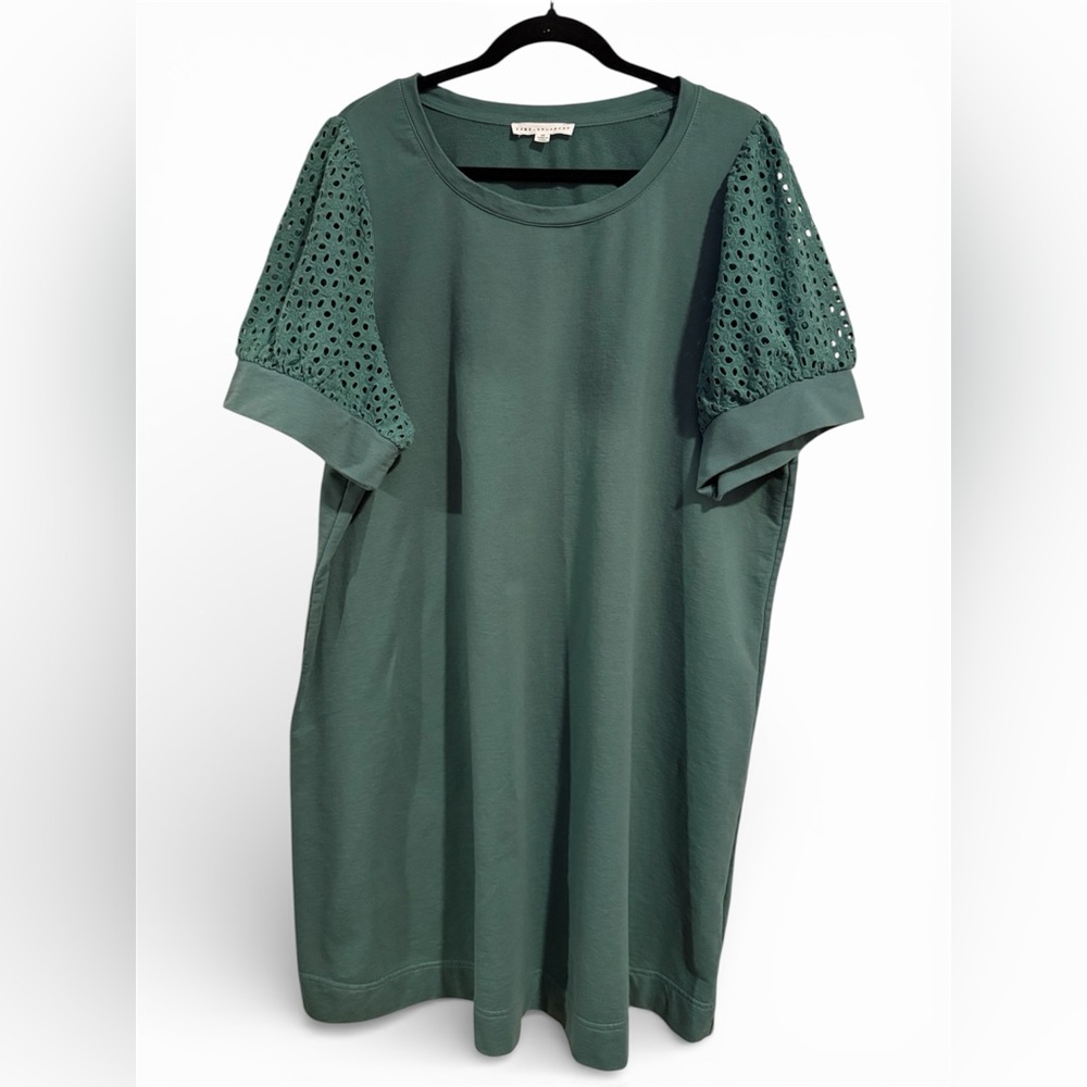 Jane + Delancey - Eyelet Puff Sleeve Terry Shift Dress Size 2X - Sage Green